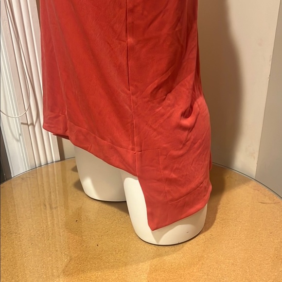 Women's Sleeveless Red Top Size Medium - Picture 7 of 16